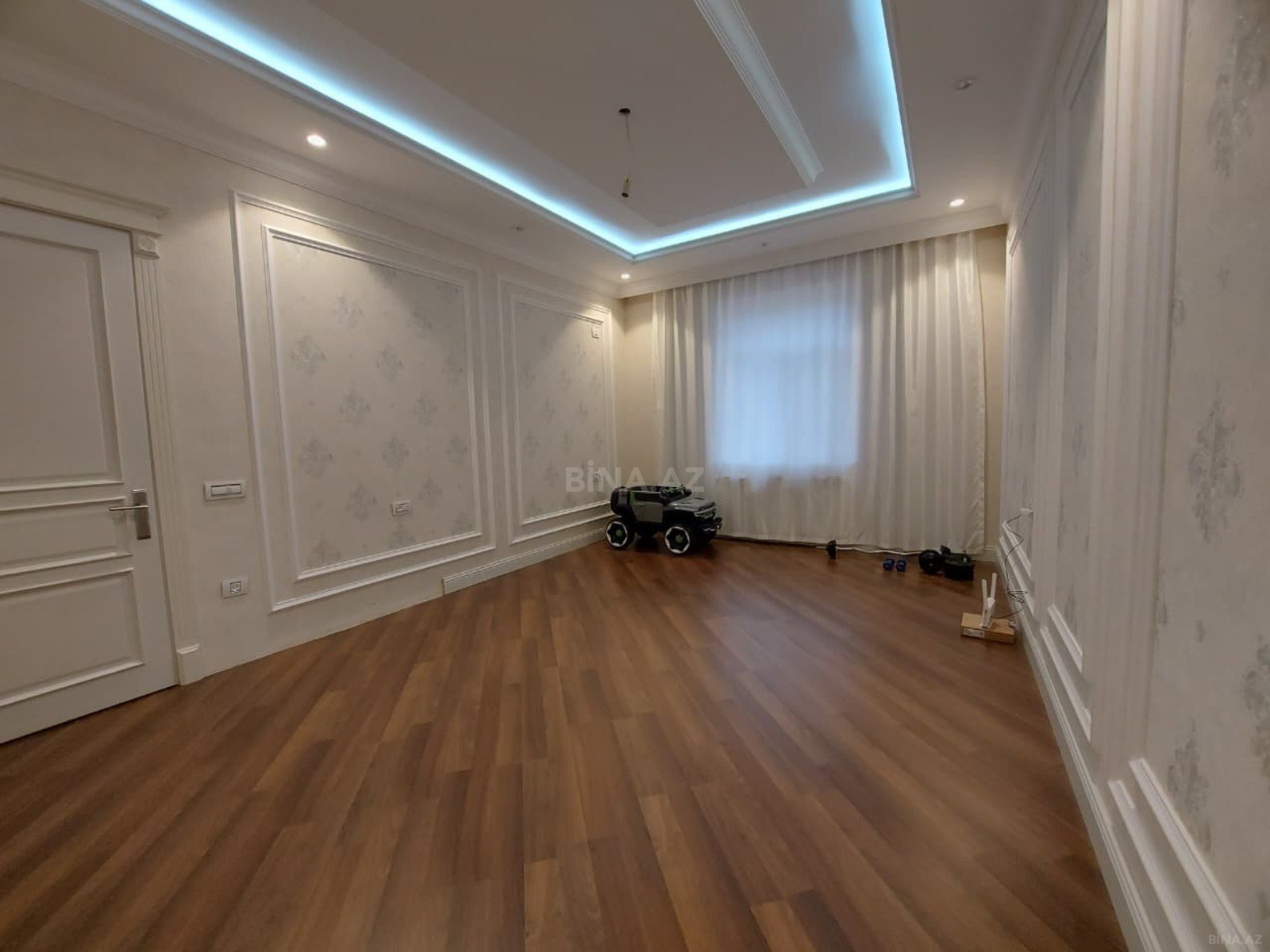 7-комн. дом/дача - пос. Мардакан - 400 м² (16)