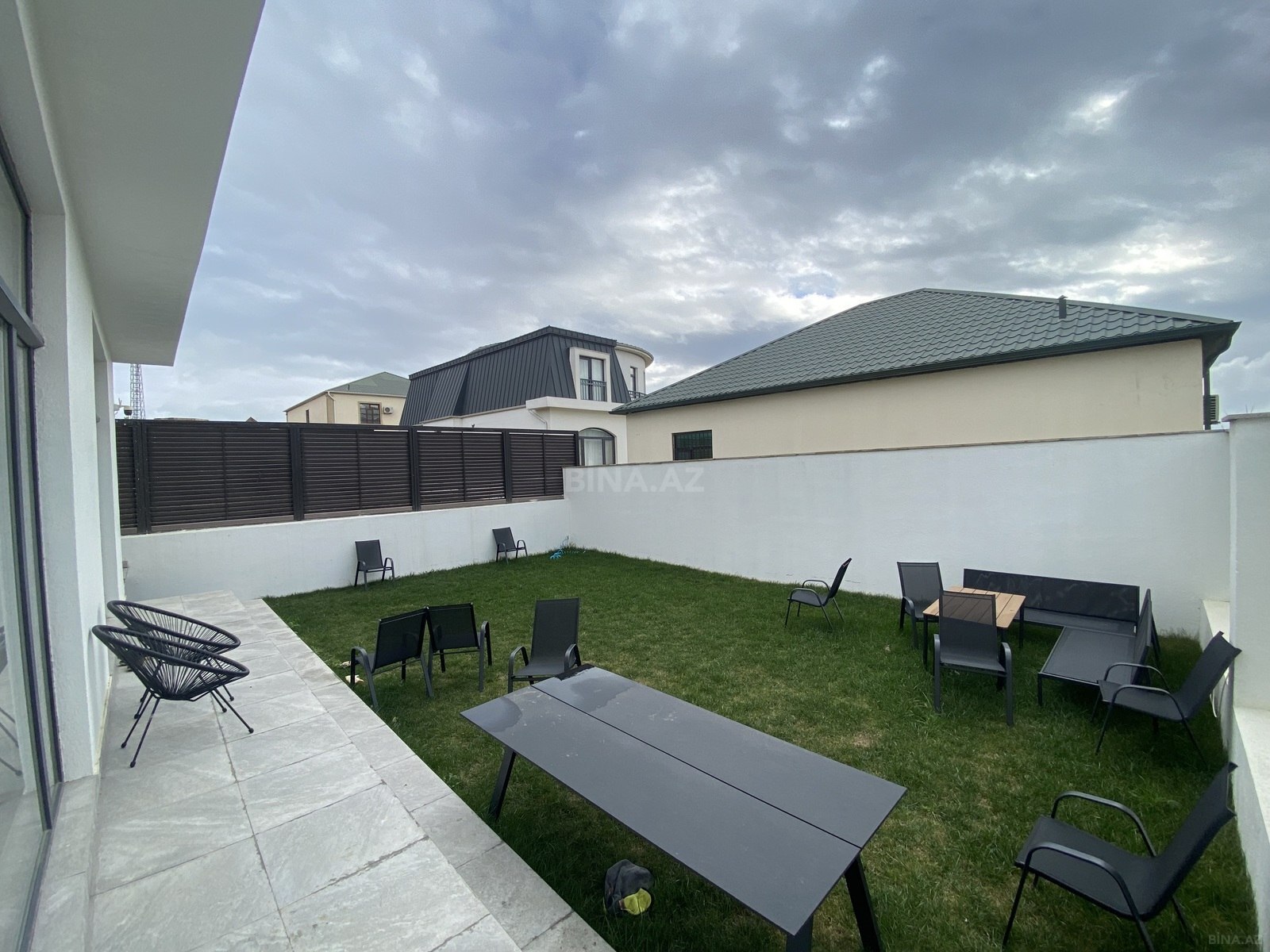 5 otaqlı həyət evi/bağ evi - Badamdar q. - 240 m² (11)
