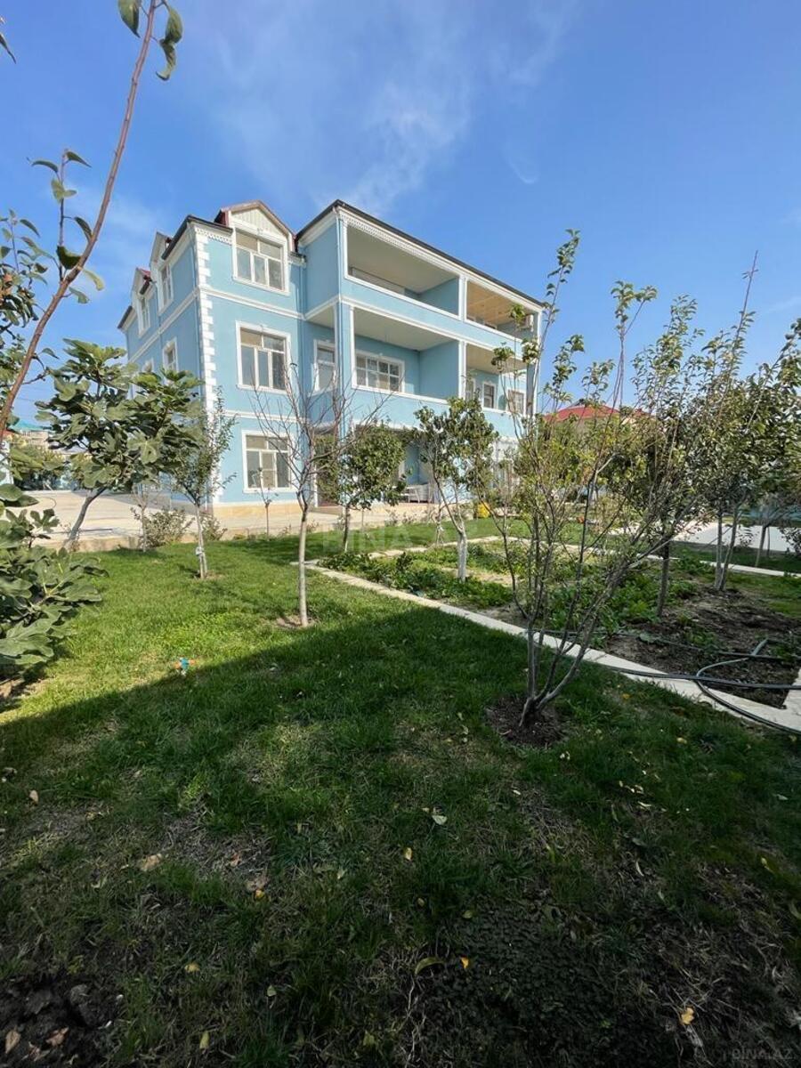 14 otaqlı həyət evi/bağ evi - Abşeron r. - 720 m² (1)
