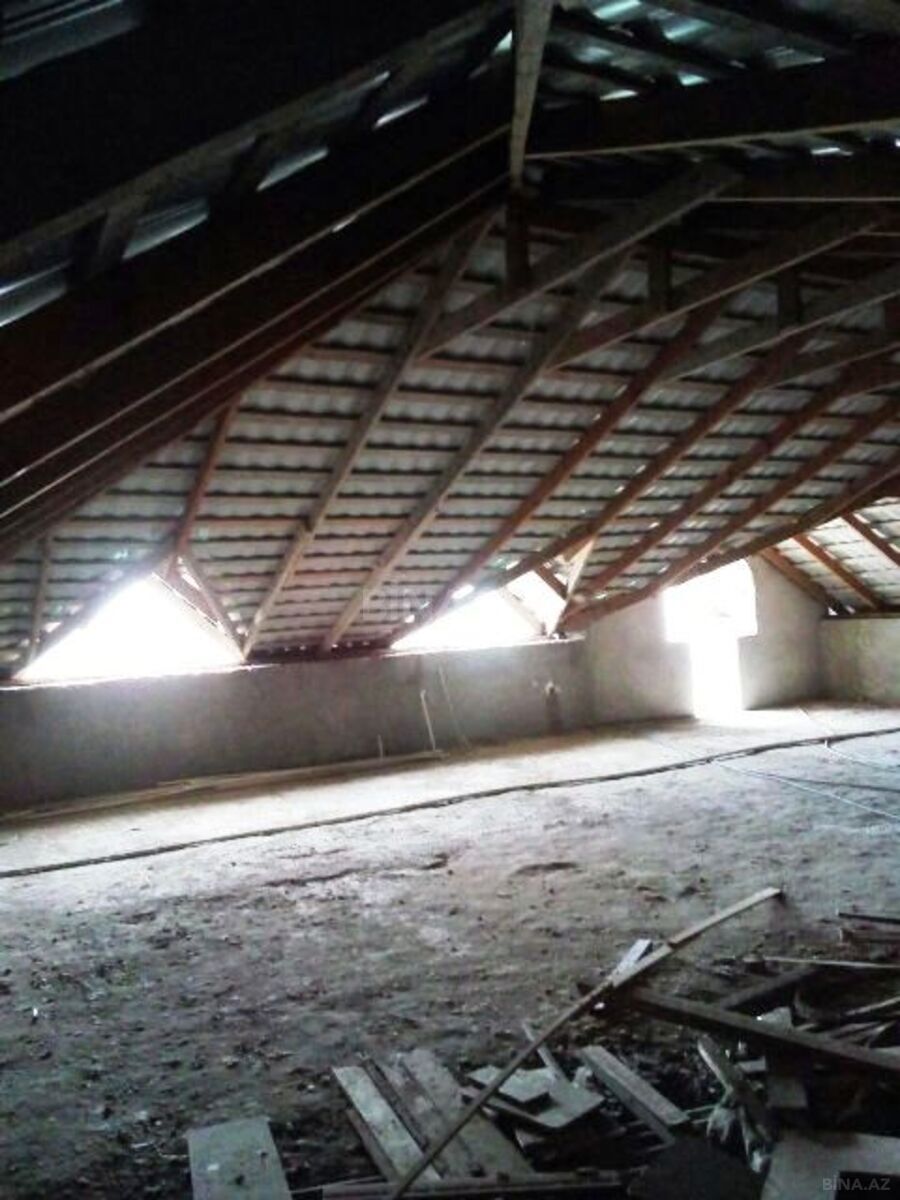 5 otaqlı həyət evi/bağ evi - Bakıxanov q. - 180 m² (19)