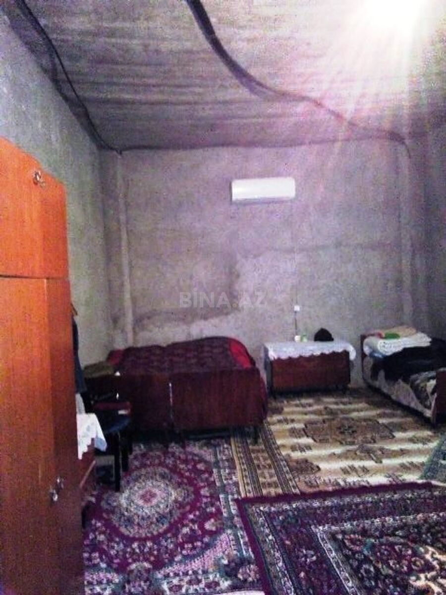 5 otaqlı həyət evi/bağ evi - Bakıxanov q. - 180 m² (28)