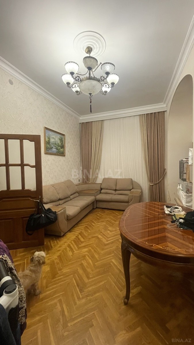 3 otaqlı köhnə tikili - Sahil m. - 80 m² (1)