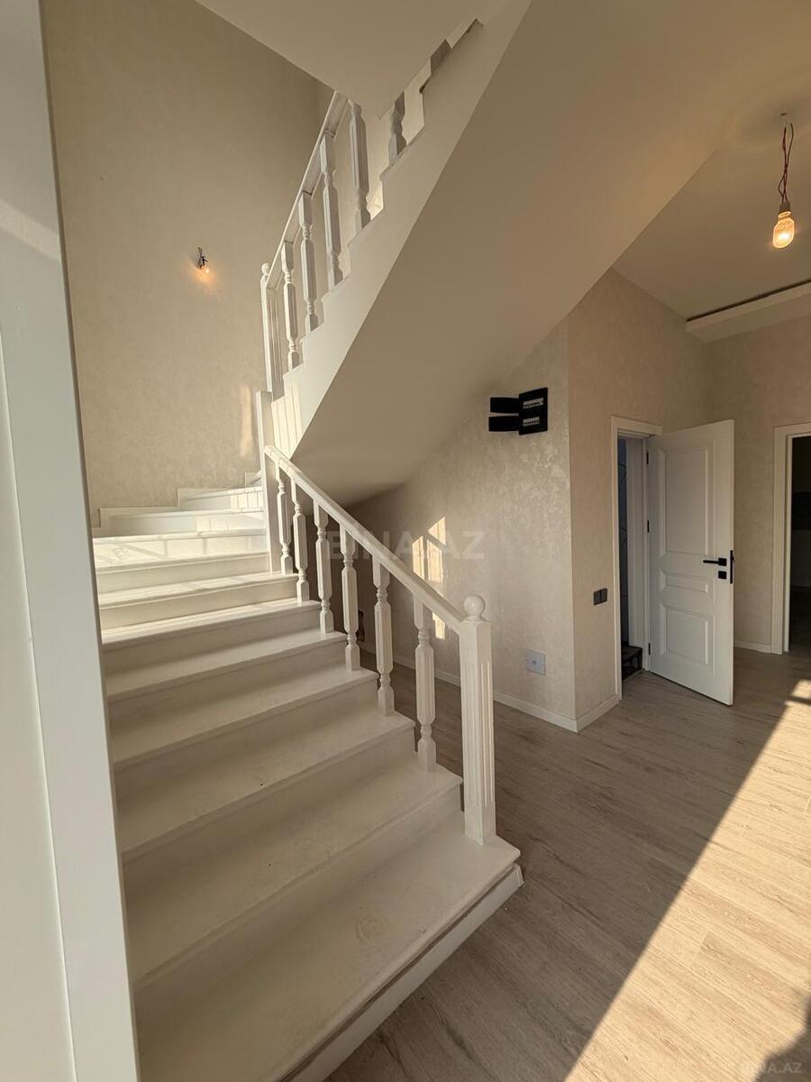 5 otaqlı həyət evi/bağ evi - Binə q. - 200 m² (13)