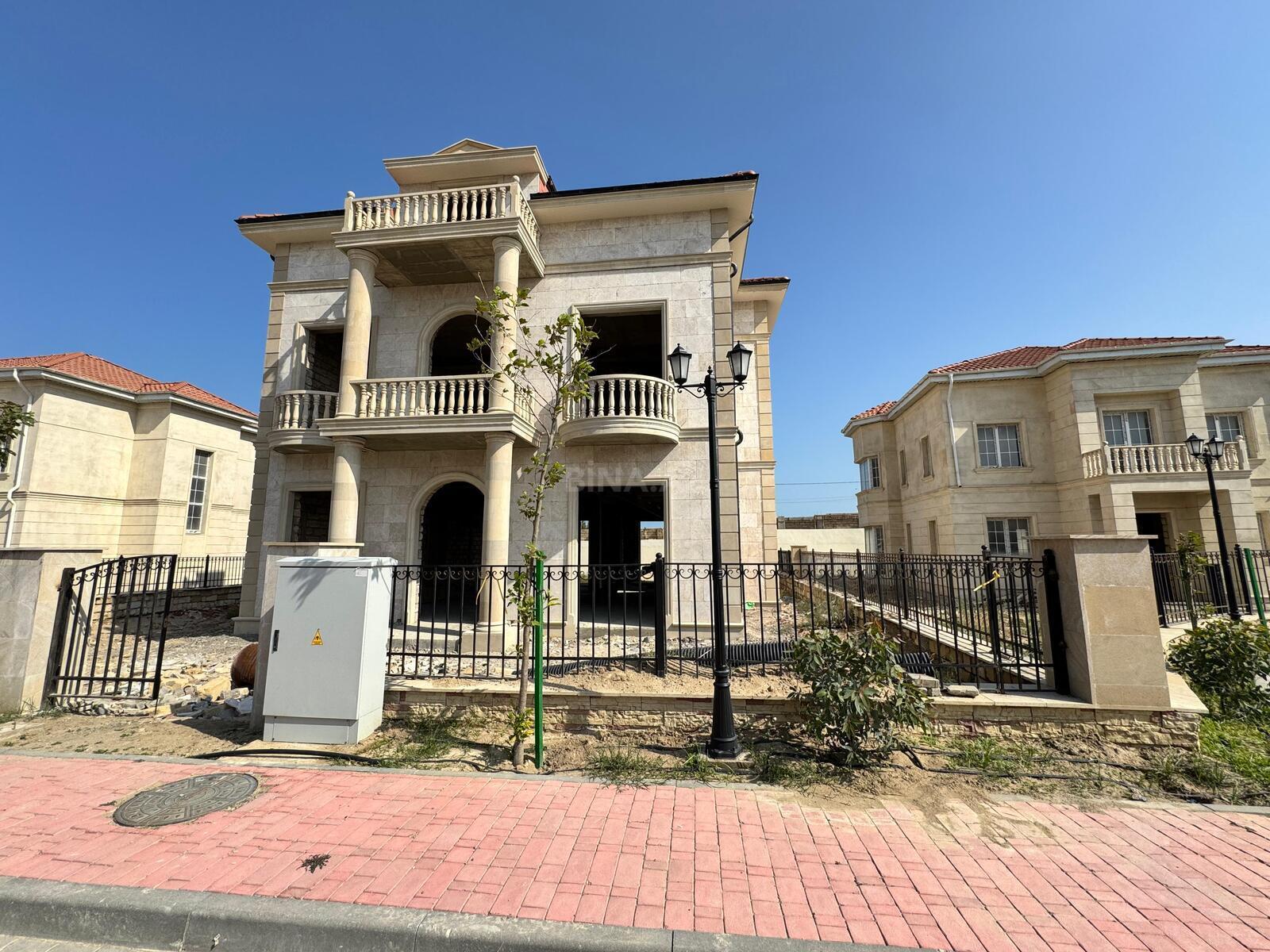 10-комн. дом/дача - пос. Нардаран - 430 м² (2)