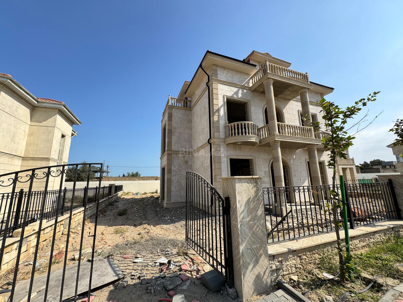 10-комн. дом/дача - пос. Нардаран - 430 м² (1)