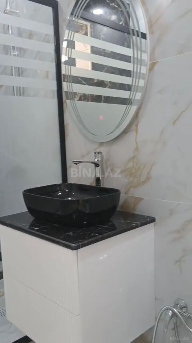 5 otaqlı həyət evi/bağ evi - Şüvəlan q. - 200 m² (11)