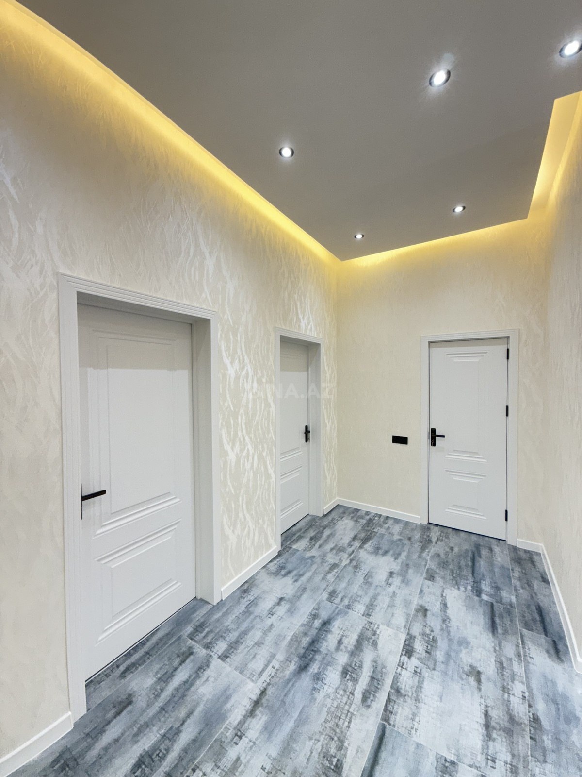4 otaqlı həyət evi/bağ evi - Şüvəlan q. - 140 m² (9)