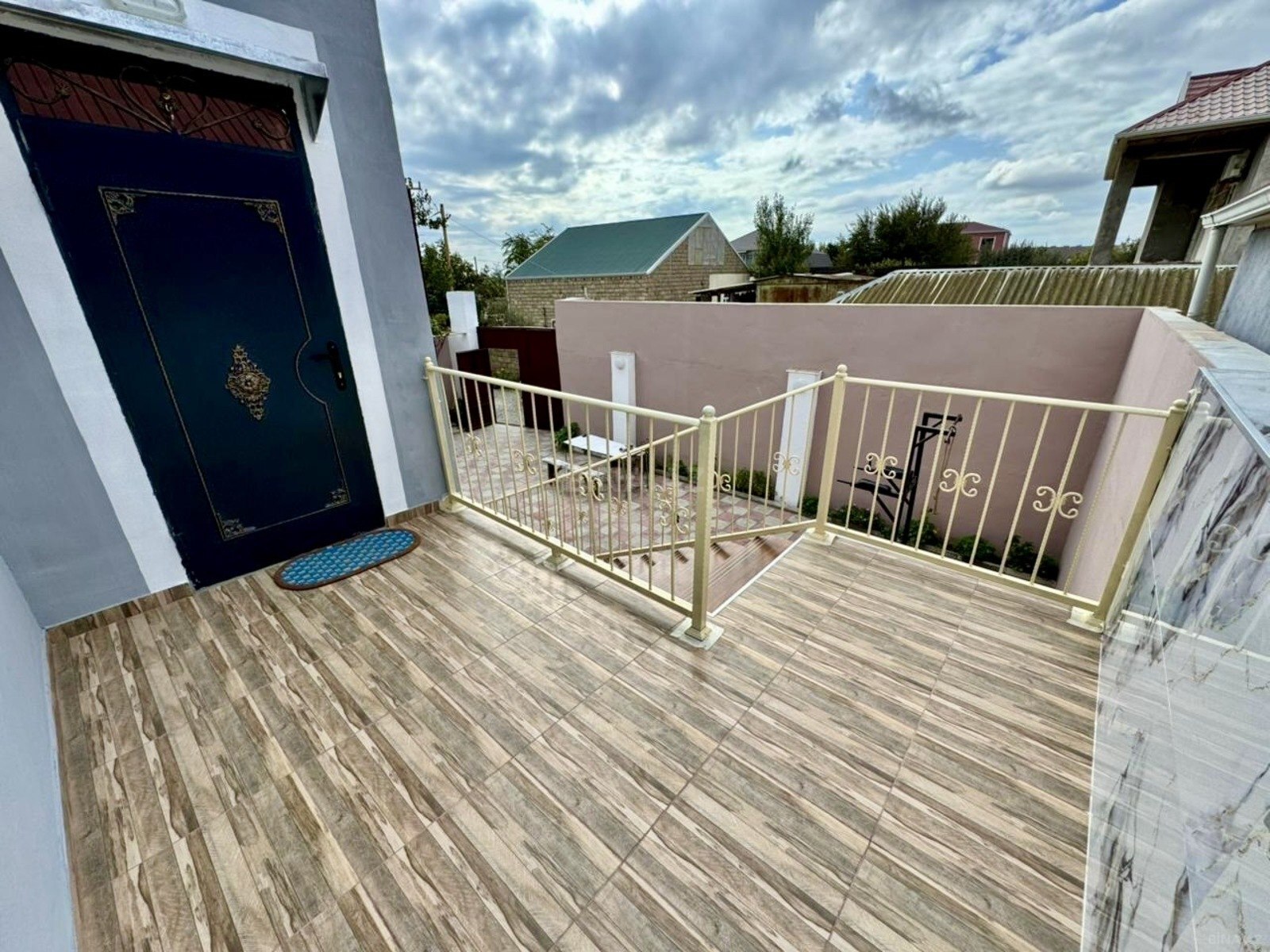 7 otaqlı həyət evi/bağ evi - Hövsan q. - 200 m² (15)