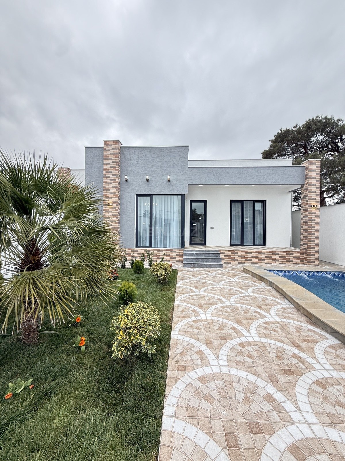 4 otaqlı həyət evi/bağ evi - Şüvəlan q. - 170 m² (3)