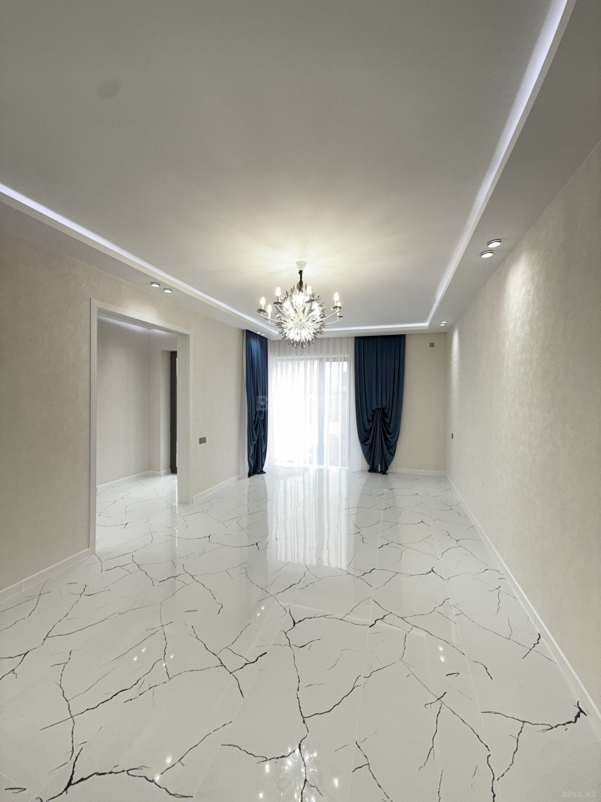 4 otaqlı həyət evi/bağ evi - Şüvəlan q. - 170 m² (15)