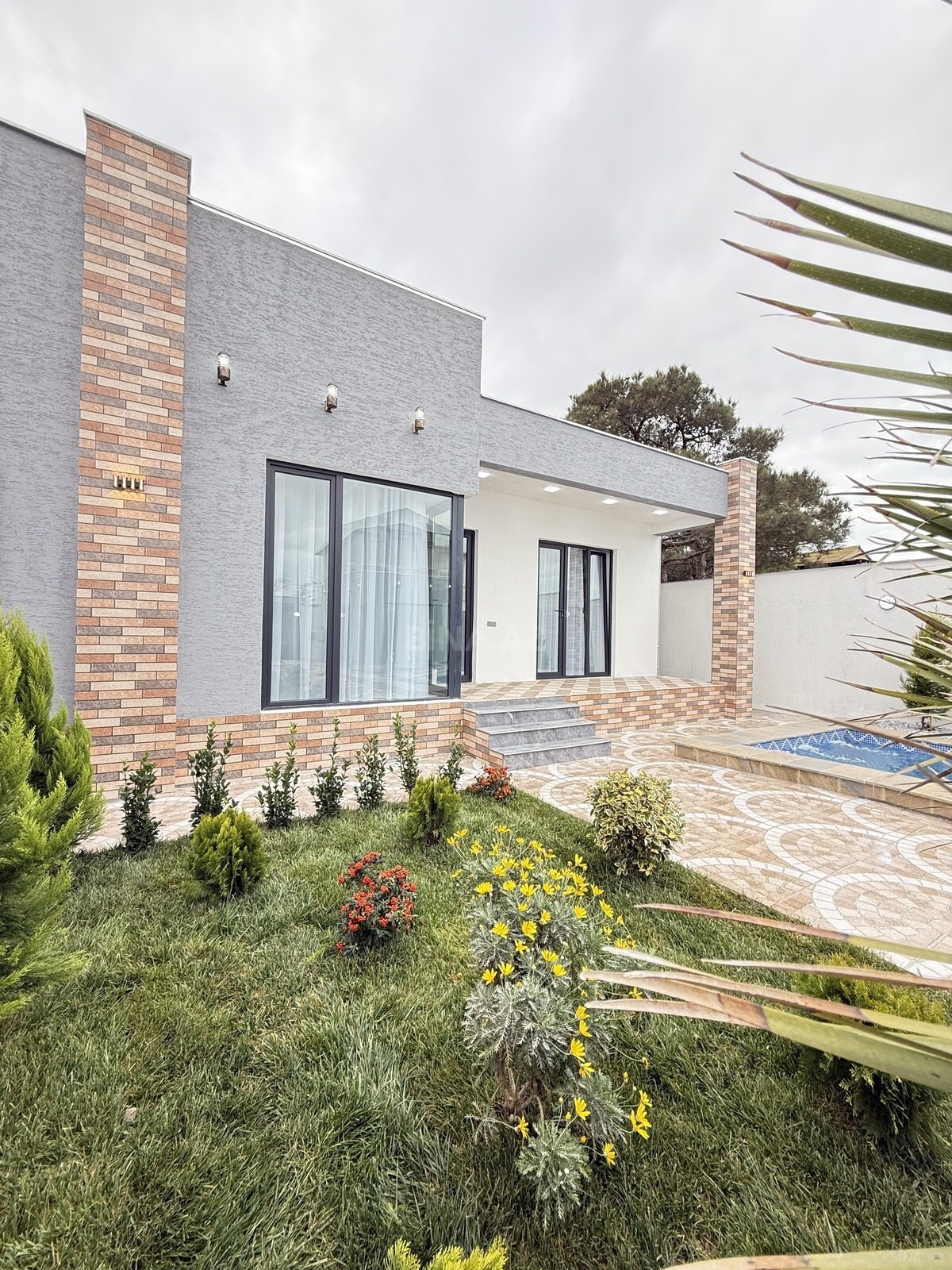 4 otaqlı həyət evi/bağ evi - Şüvəlan q. - 170 m² (4)