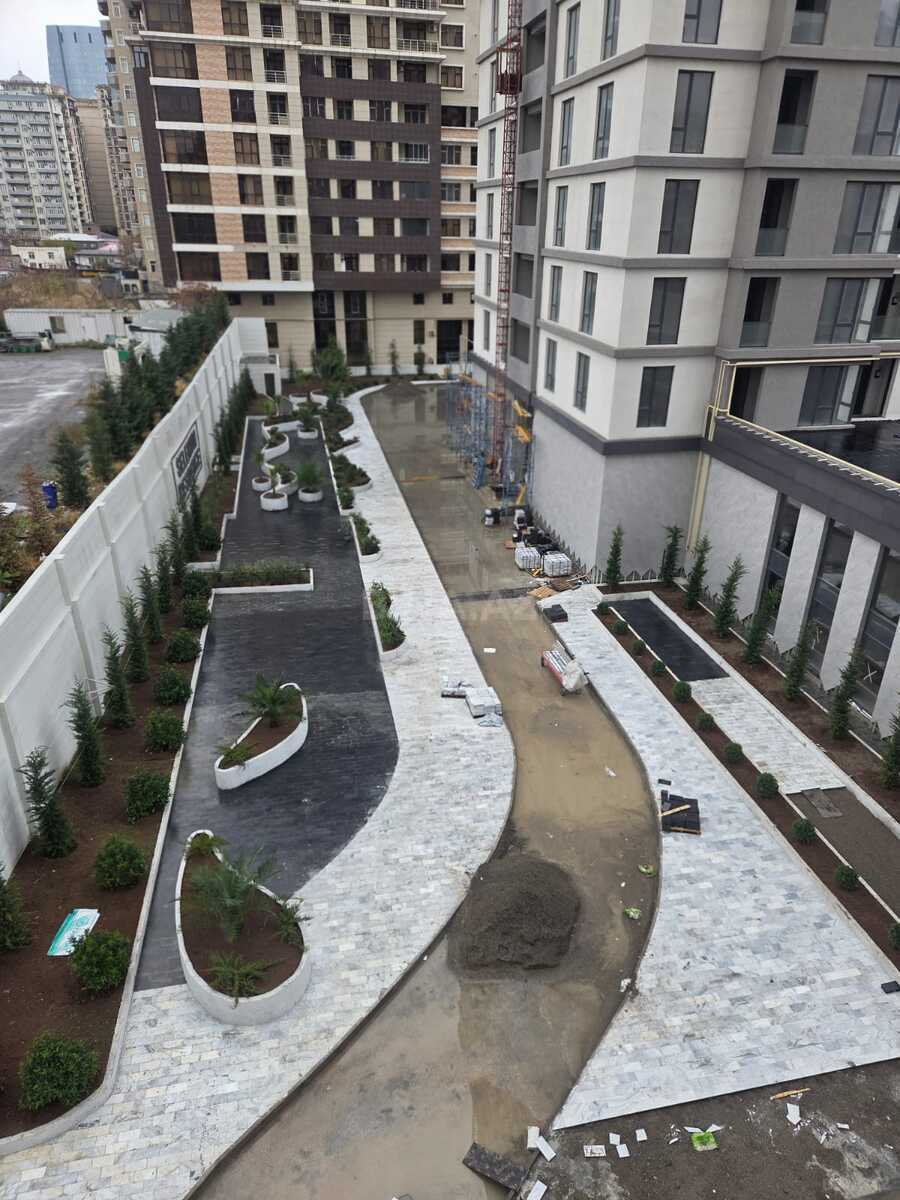 3-комн. новостройка - м. 28 мая - 133 м² (3)
