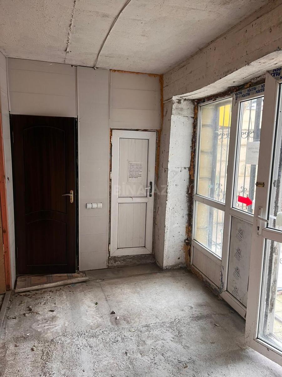 Obyekt - İnşaatçılar m. - 350 m² (17)
