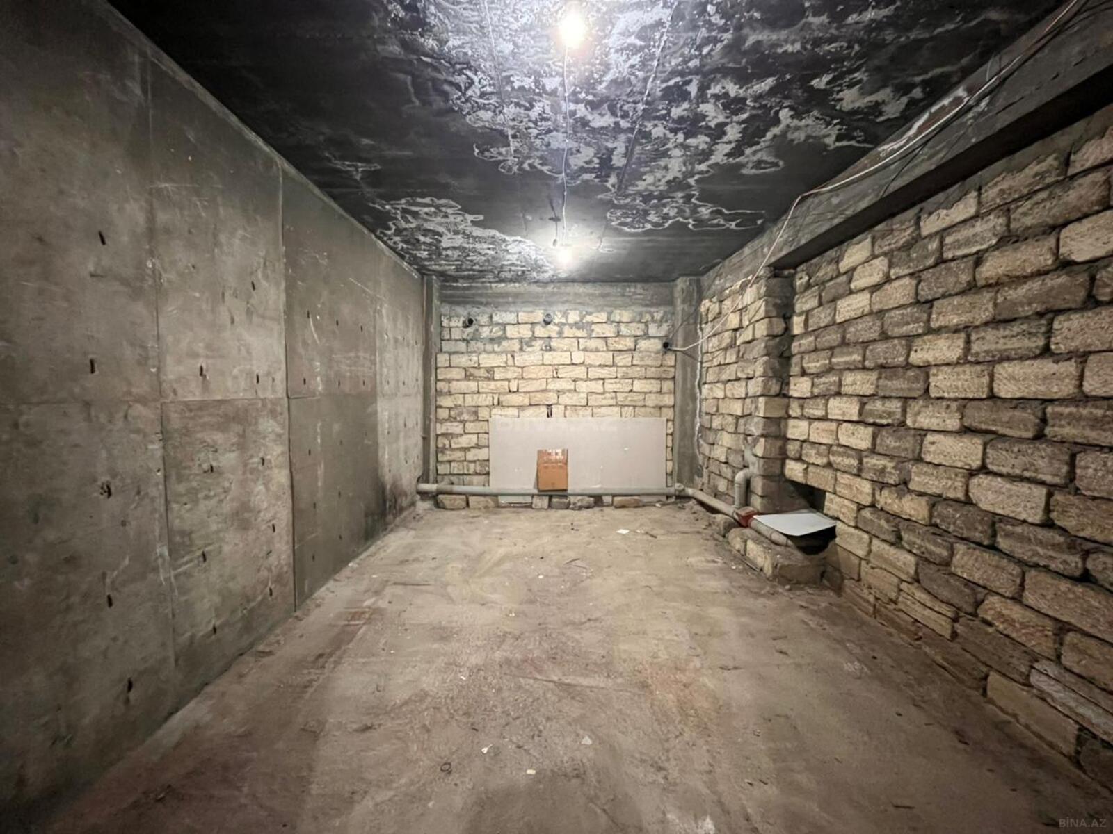 Obyekt - İnşaatçılar m. - 350 m² (11)