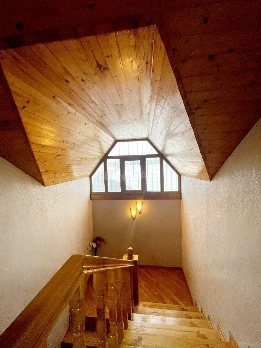 7 otaqlı həyət evi/bağ evi - Bakıxanov q. - 230 m² (19)