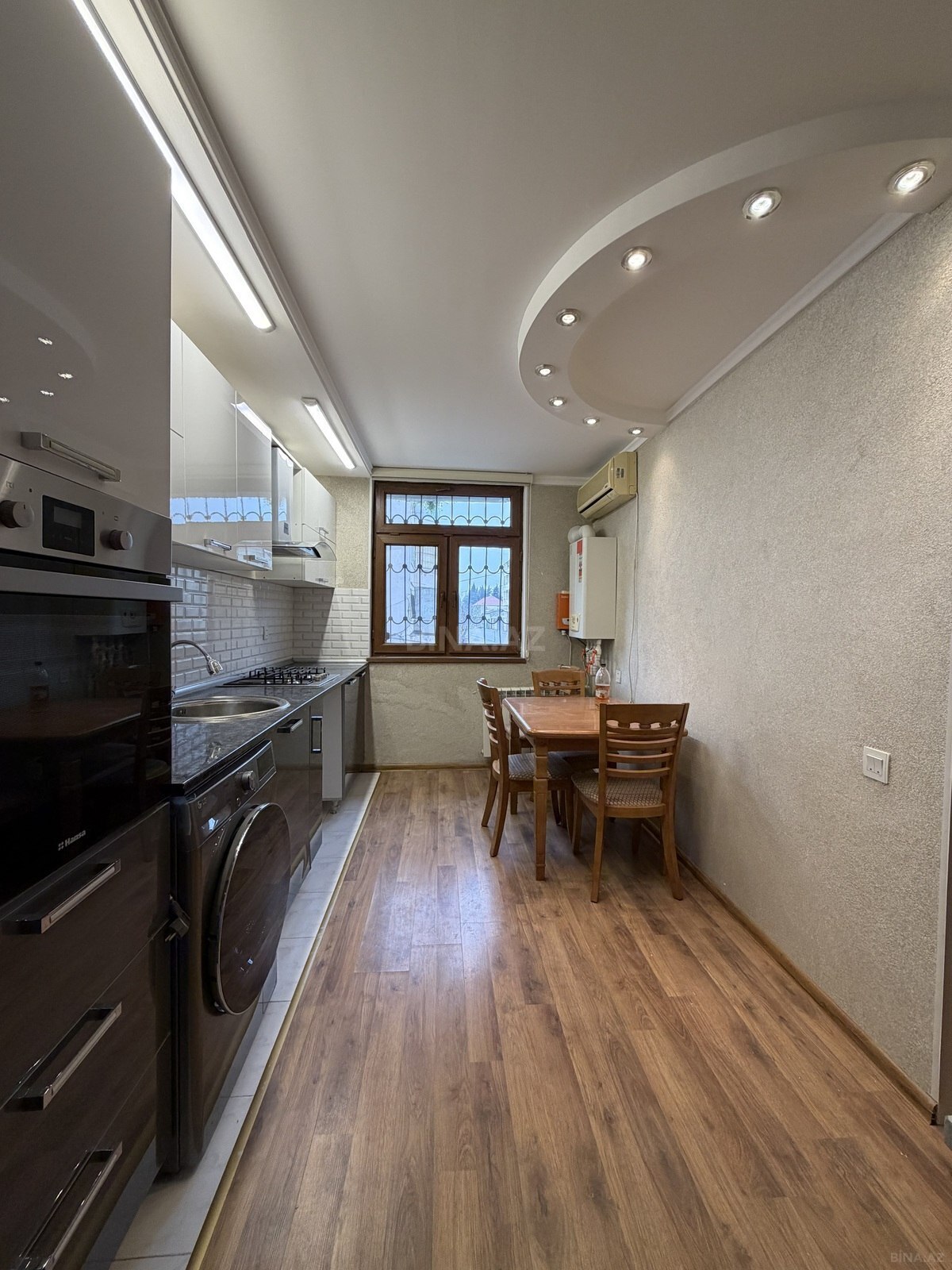 3 otaqlı köhnə tikili - Bakıxanov q. - 60 m² (15)