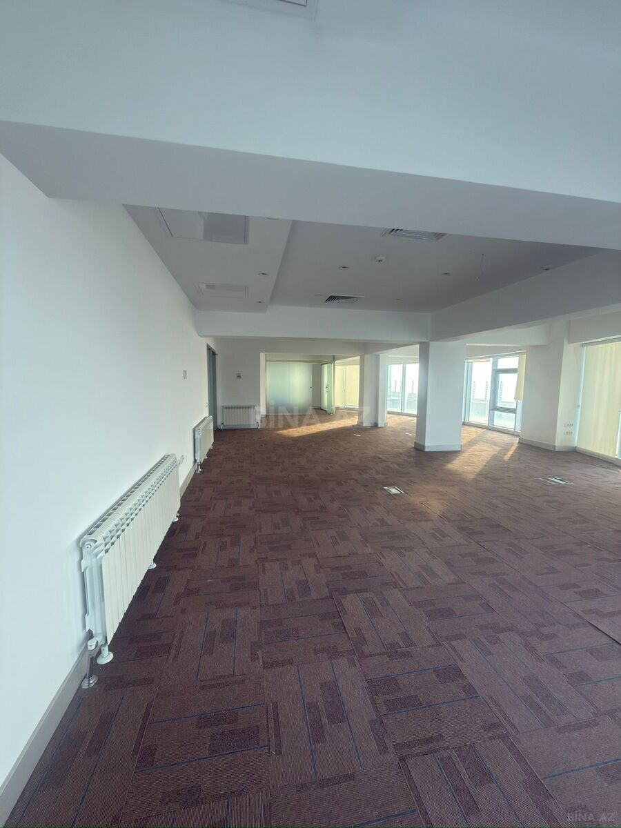 15 otaqlı ofis - Şah İsmayıl Xətai m. - 1600 m² (18)