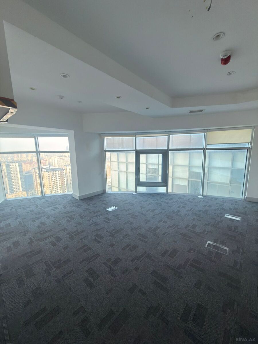 15 otaqlı ofis - Şah İsmayıl Xətai m. - 1600 m² (6)