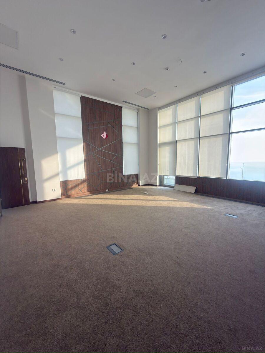 15 otaqlı ofis - Şah İsmayıl Xətai m. - 1600 m² (20)