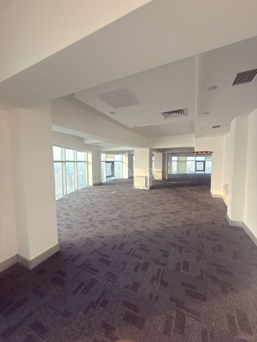 15 otaqlı ofis - Şah İsmayıl Xətai m. - 1600 m² (3)