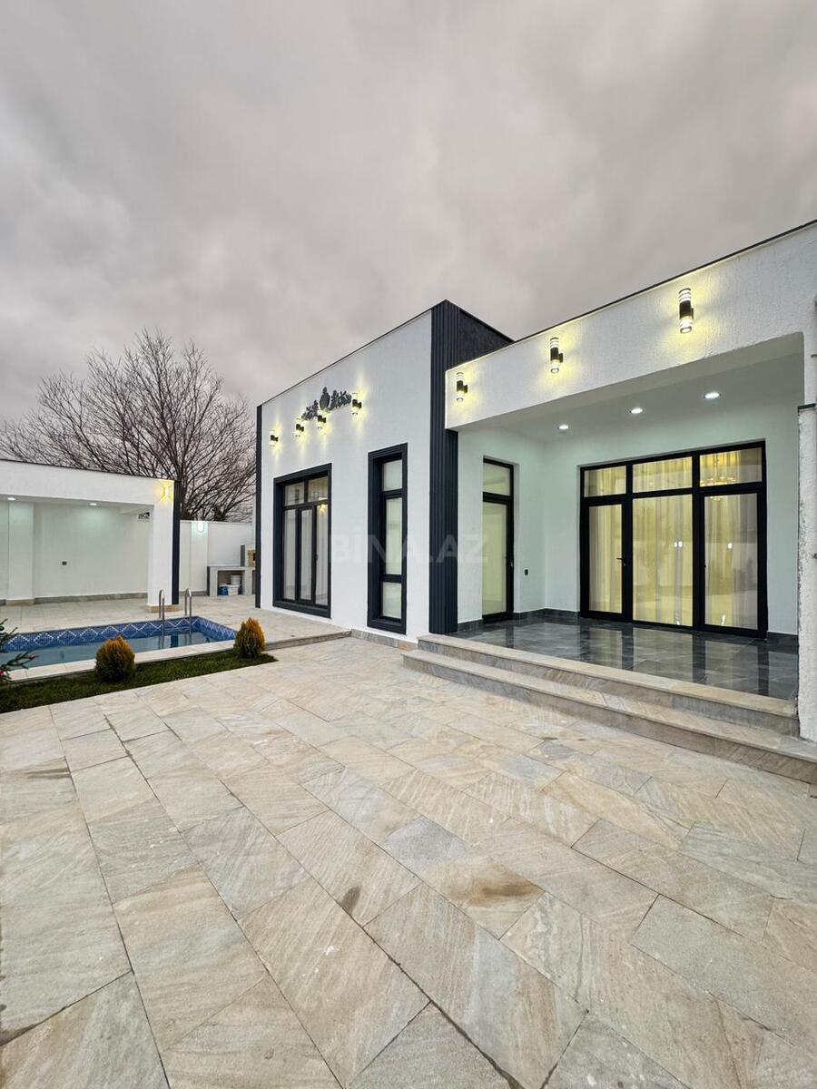 4 otaqlı həyət evi/bağ evi - Şüvəlan q. - 170 m² (1)
