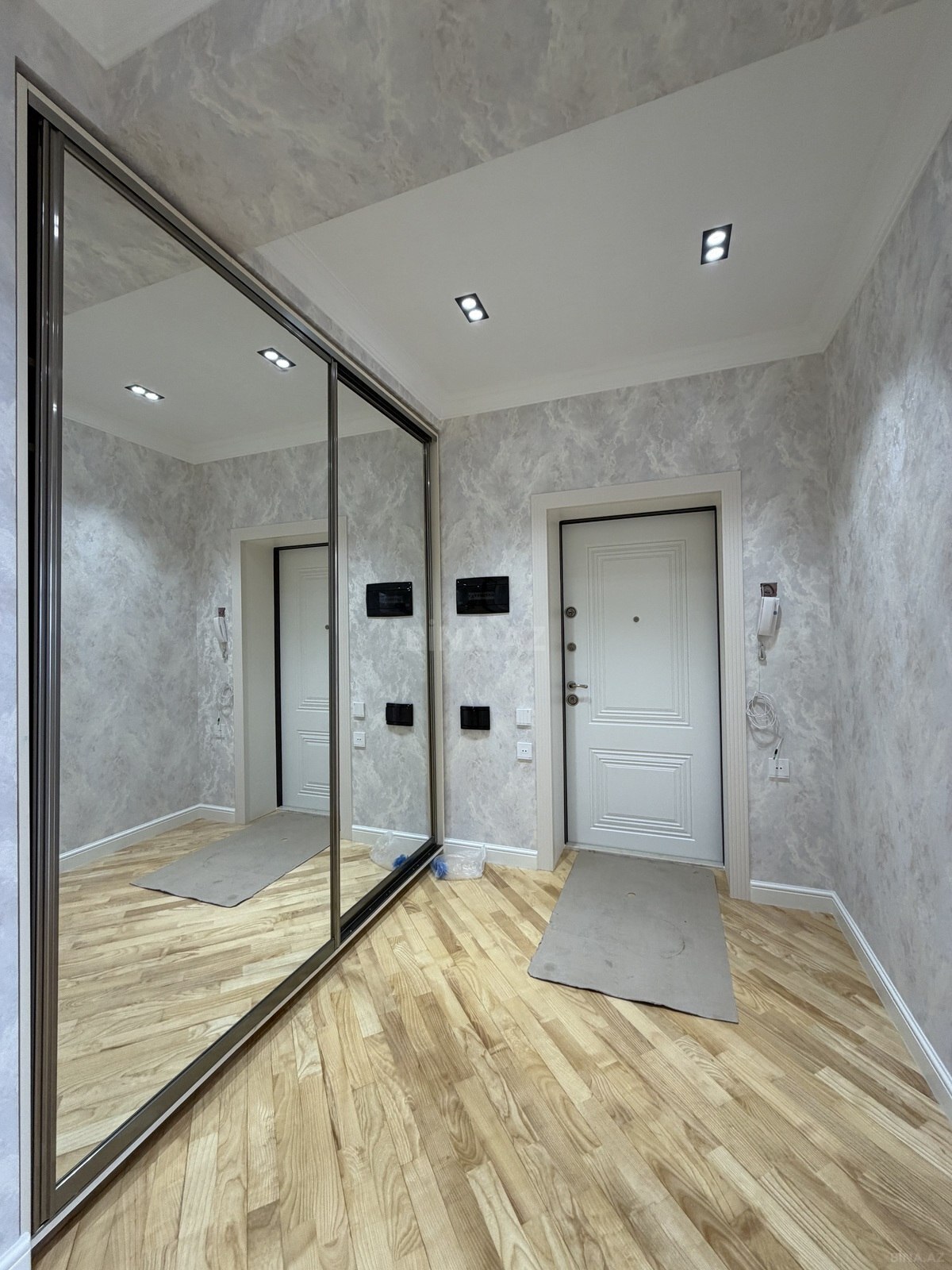 3-комн. новостройка - пос. Бакиханова - 92 м² (18)