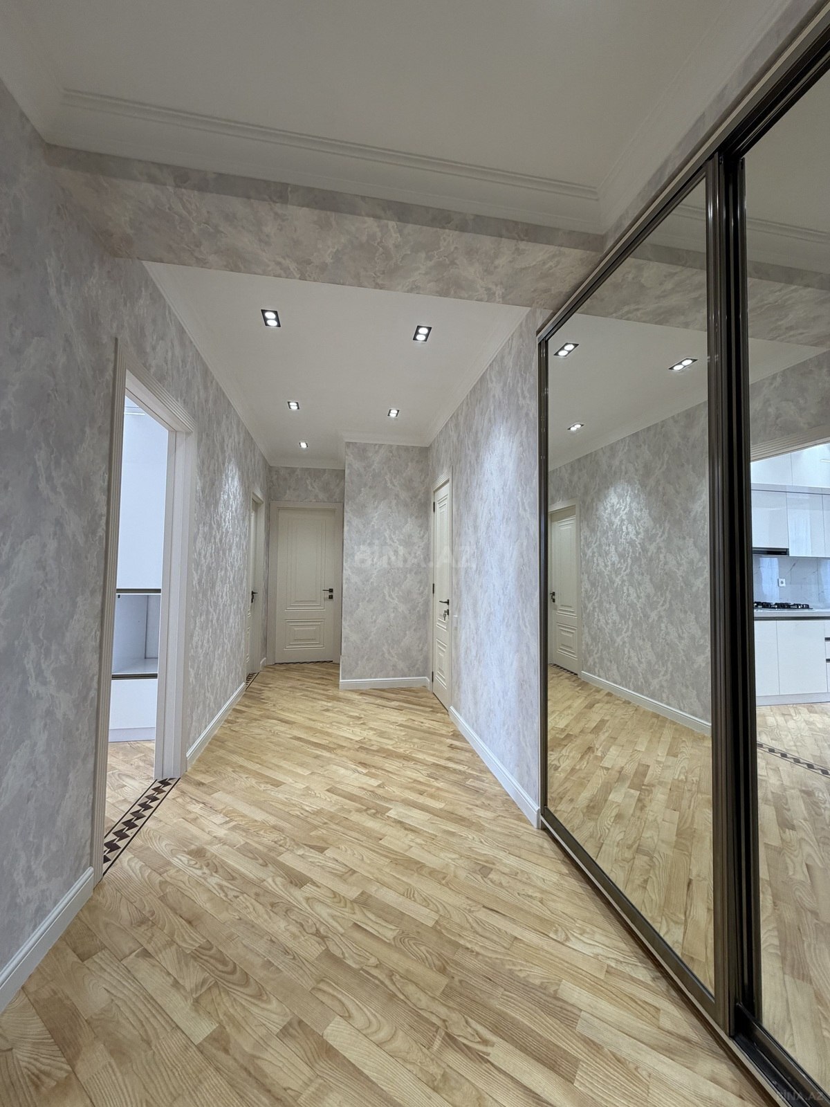 3-комн. новостройка - пос. Бакиханова - 92 м² (23)