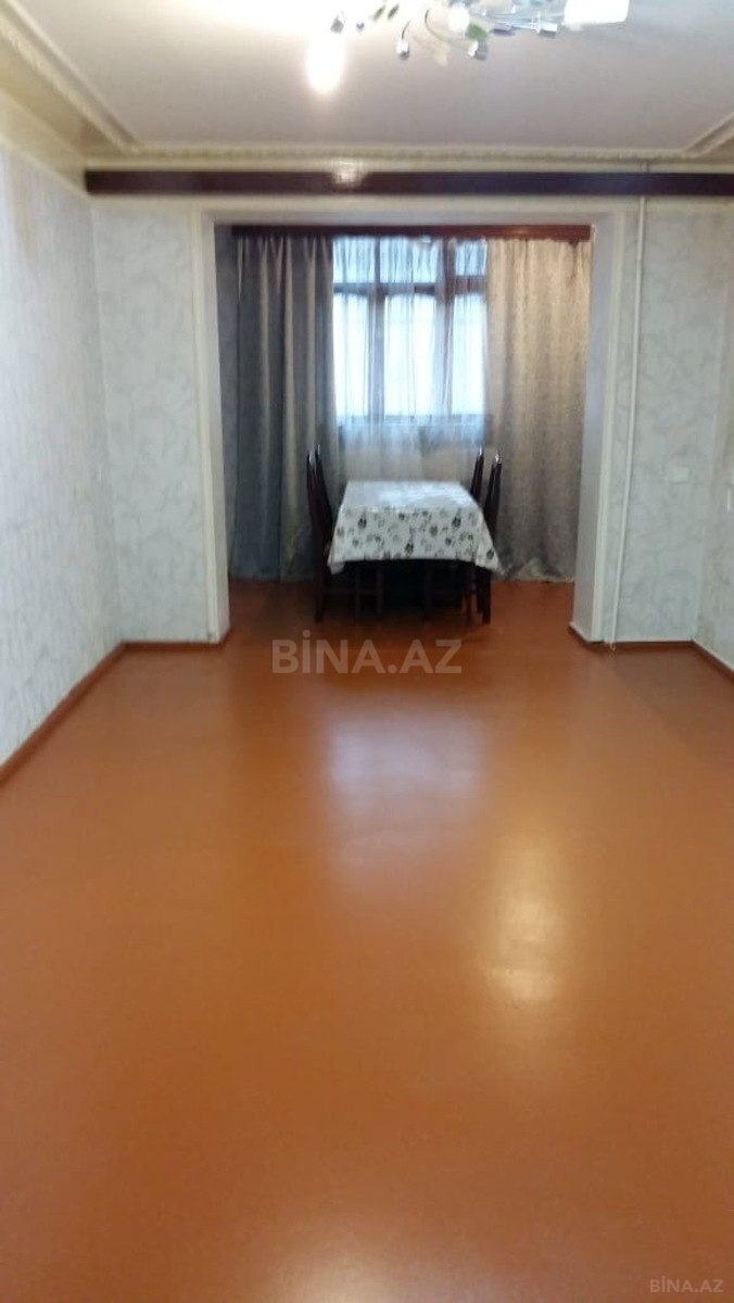 3 otaqlı köhnə tikili - Neftçilər m. - 70 m² (2)