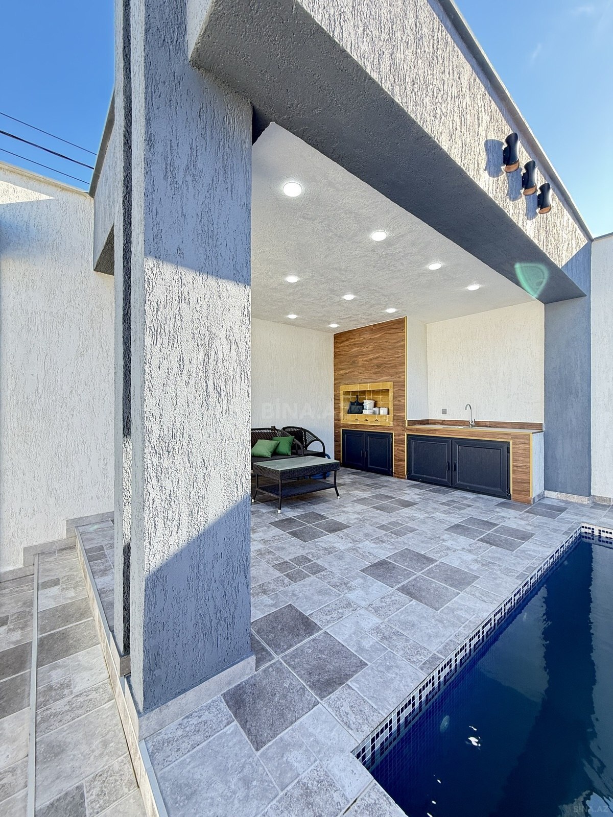 4 otaqlı həyət evi/bağ evi - Şüvəlan q. - 160 m² (7)
