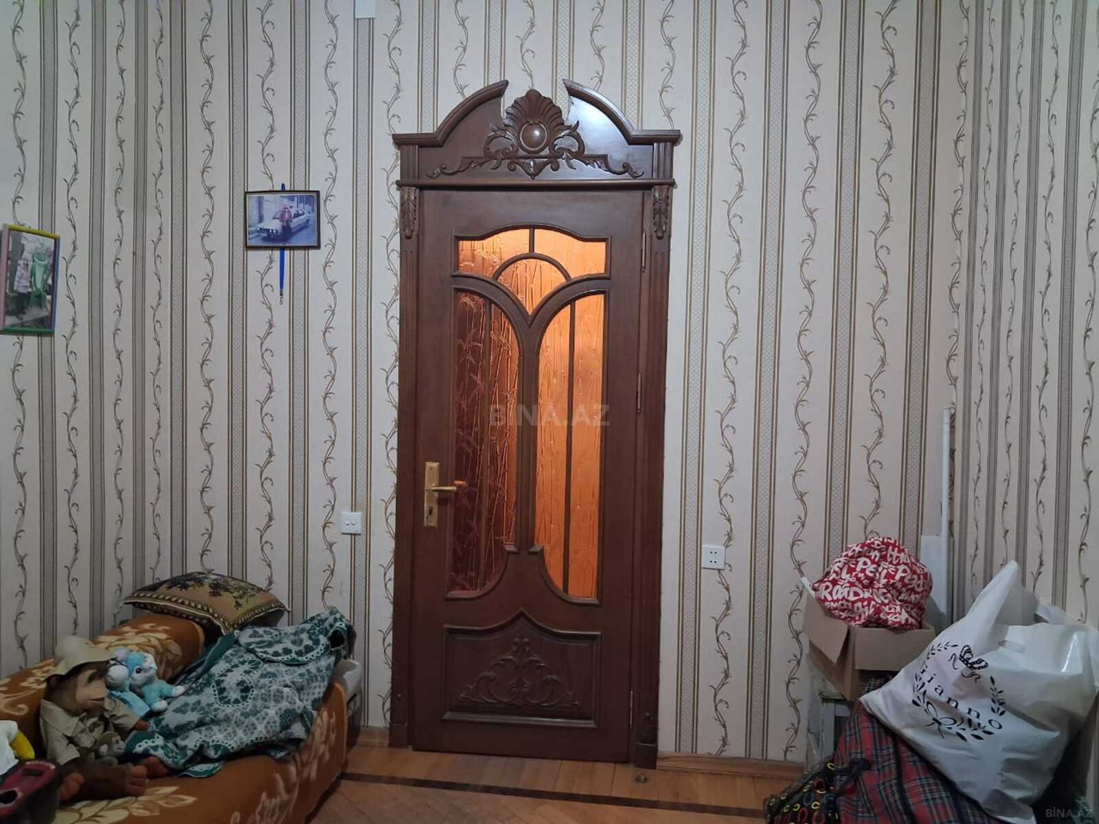 3 otaqlı köhnə tikili - Elmlər Akademiyası m. - 70 m² (8)