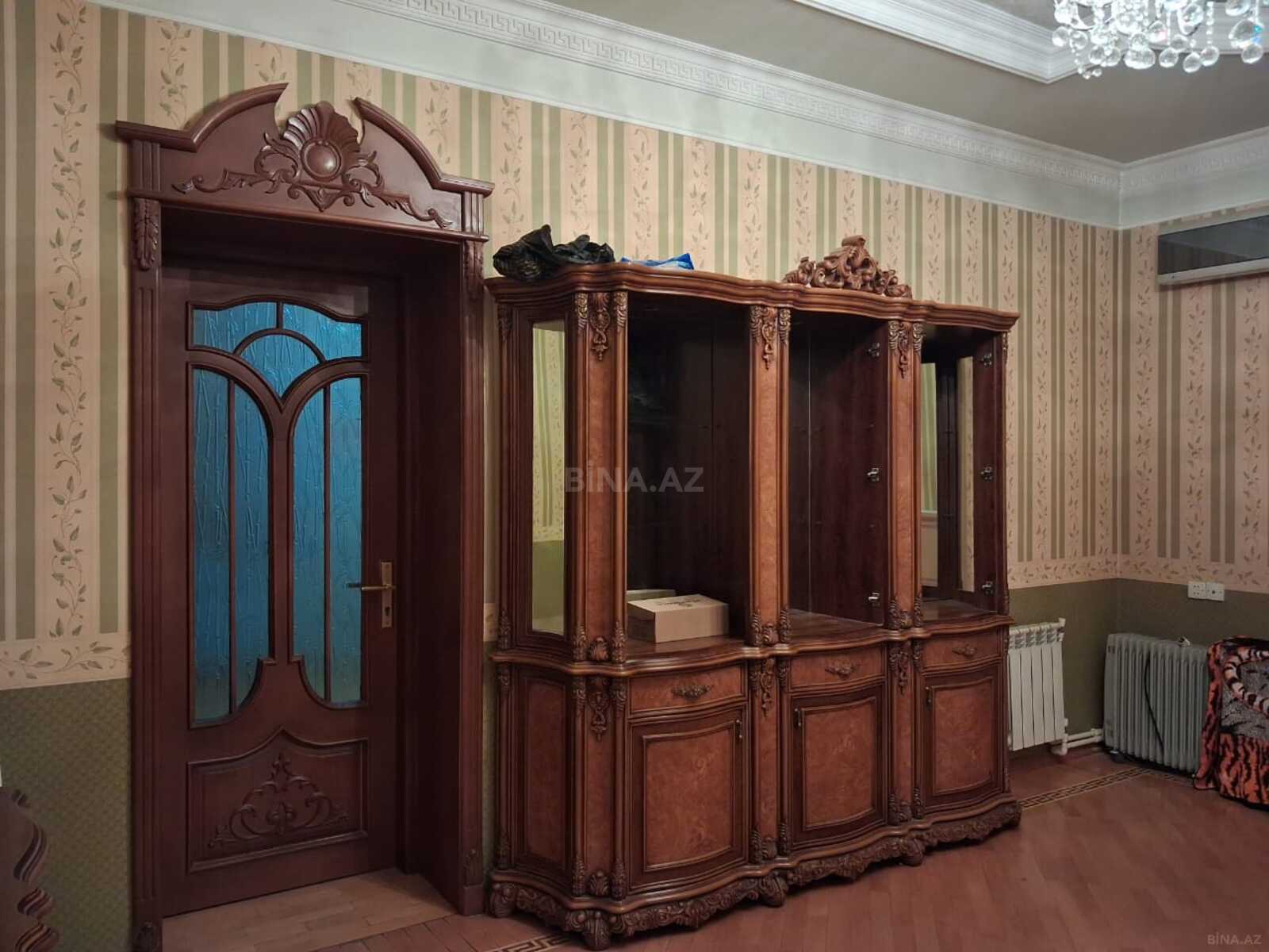3 otaqlı köhnə tikili - Elmlər Akademiyası m. - 70 m² (1)
