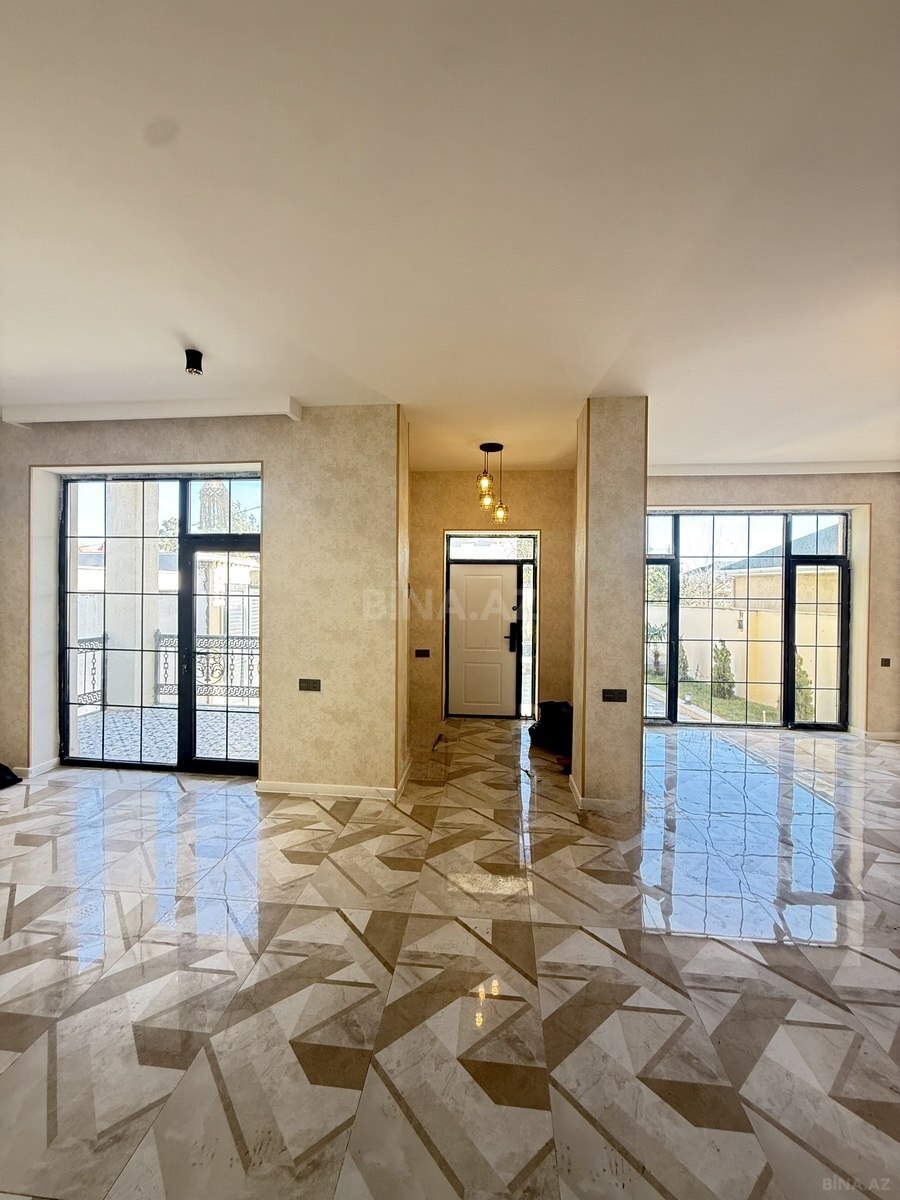 4 otaqlı həyət evi/bağ evi - Şüvəlan q. - 200 m² (9)
