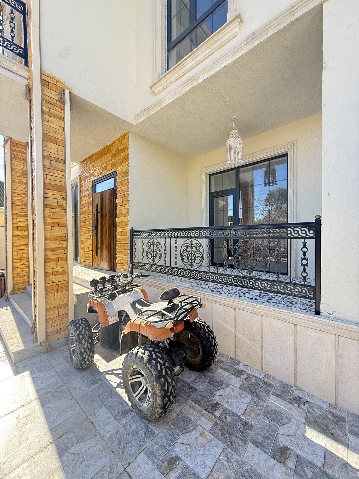 4 otaqlı həyət evi/bağ evi - Şüvəlan q. - 200 m² (4)