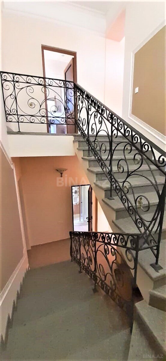 6 otaqlı həyət evi/bağ evi - Buzovna q. - 280 m² (13)