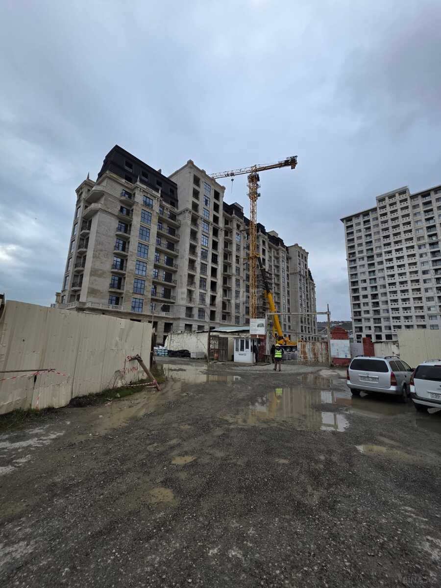 3 otaqlı yeni tikili - Bayıl q. - 196 m² (3)