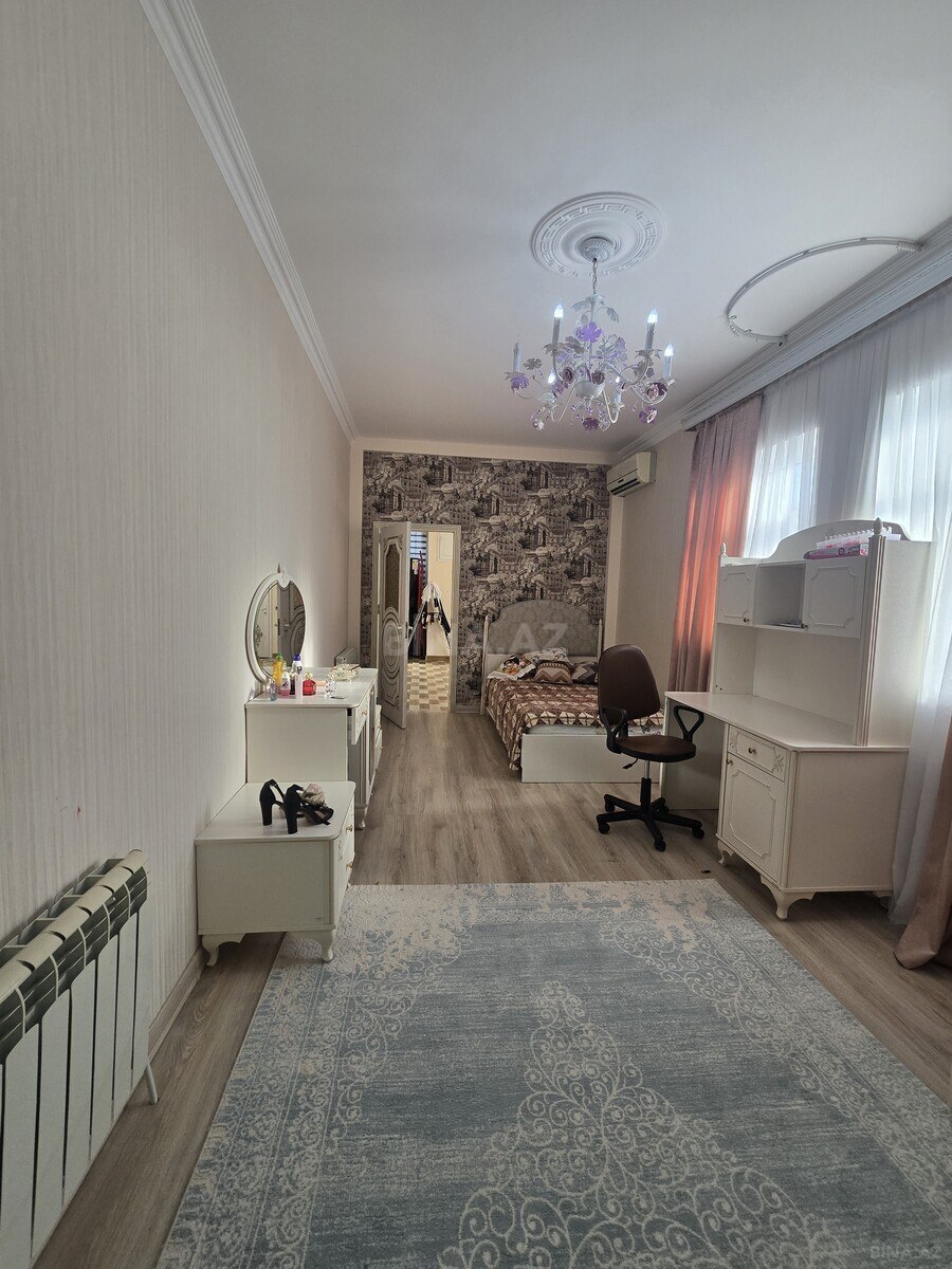 5 otaqlı həyət evi/bağ evi - Qaraçuxur q. - 225 m² (20)