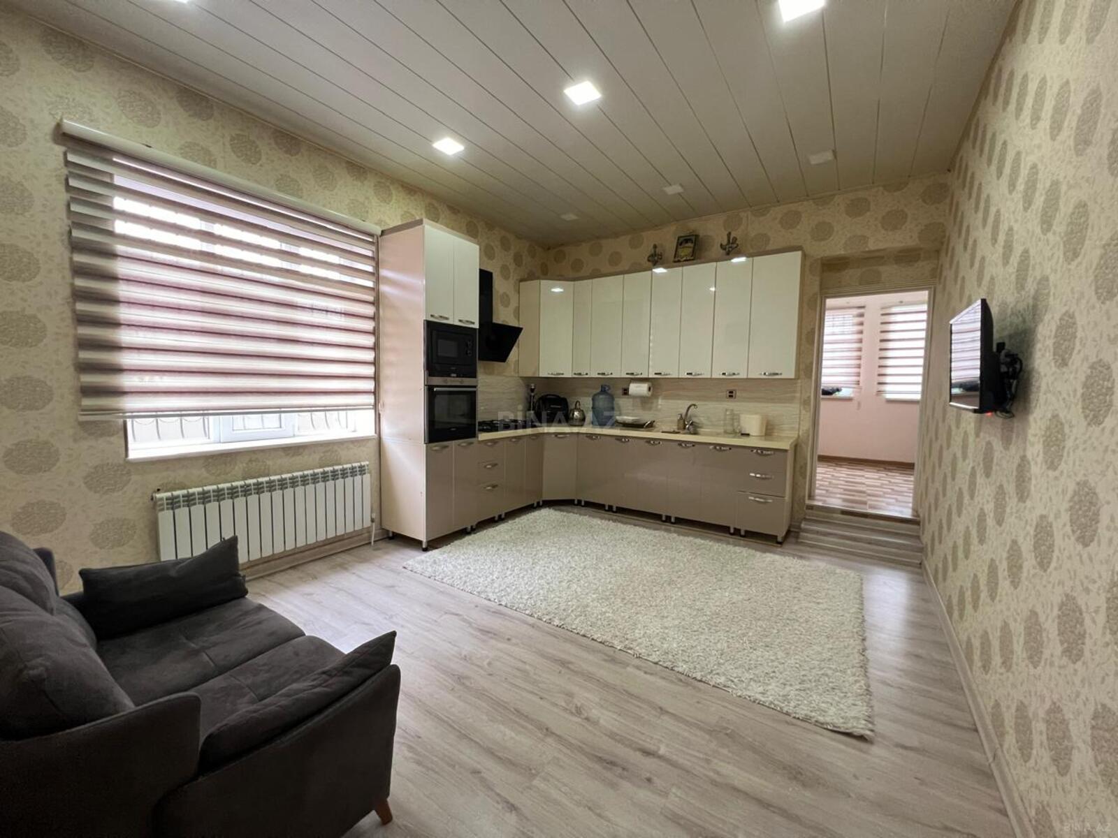 5 otaqlı həyət evi/bağ evi - Qaraçuxur q. - 225 m² (17)