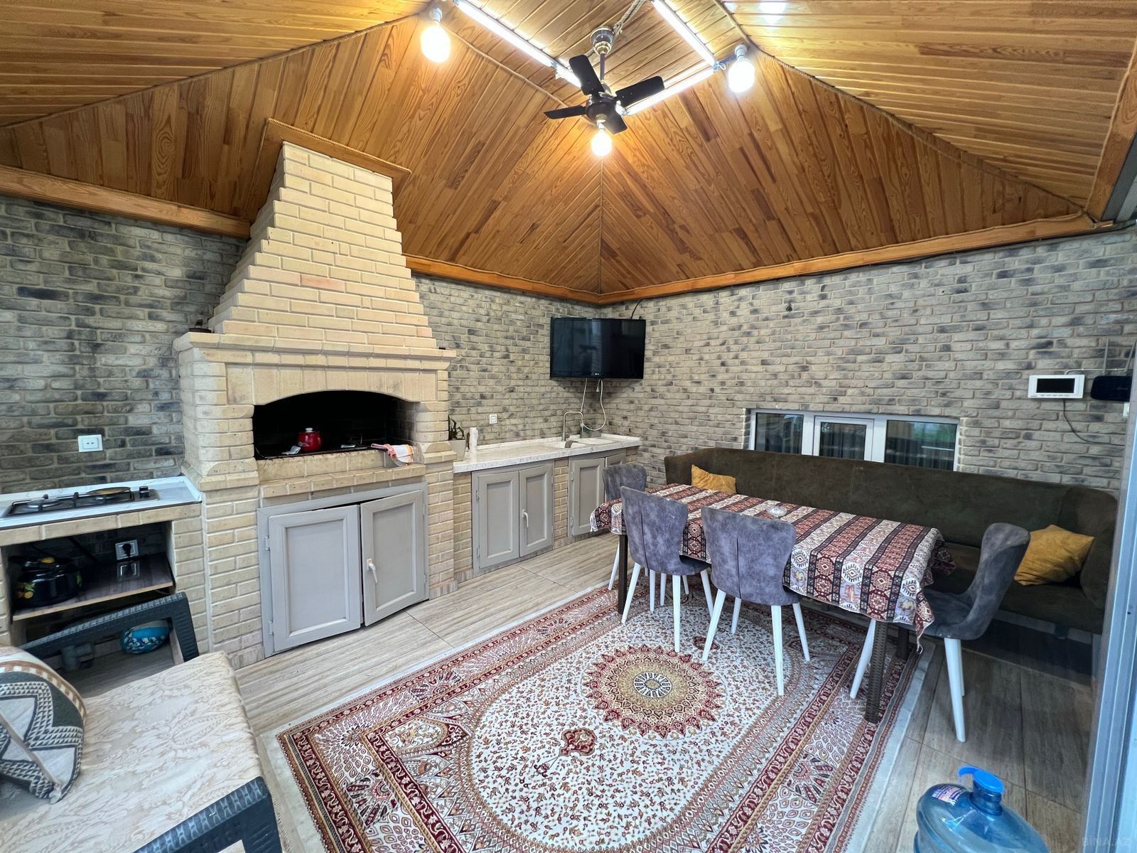 5 otaqlı həyət evi/bağ evi - Qaraçuxur q. - 225 m² (23)