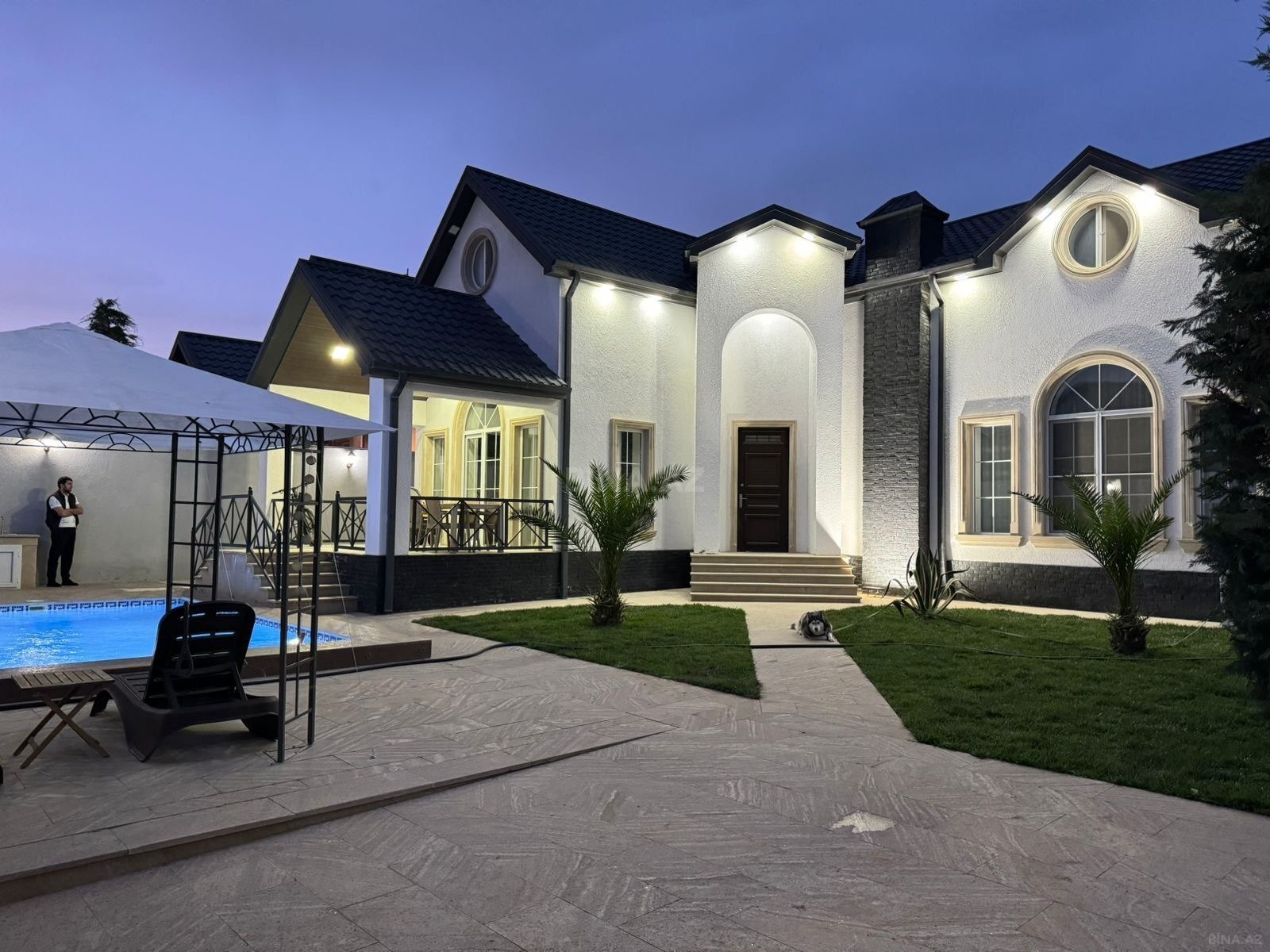 5 otaqlı həyət evi/bağ evi - Mərdəkan q. - 300 m² (12)