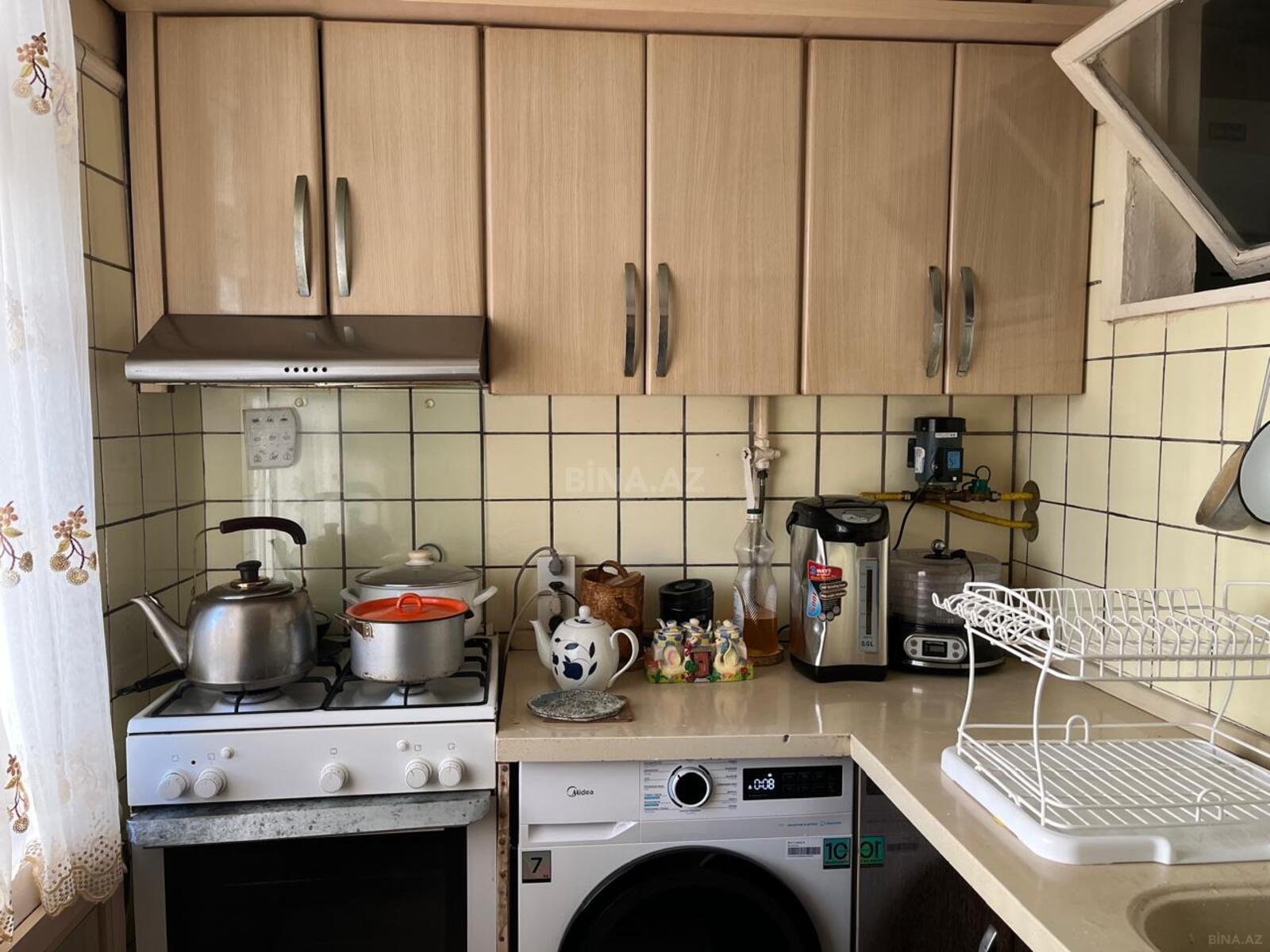 3-комн. вторичка - м. Иншаатчылар - 60 м² (8)