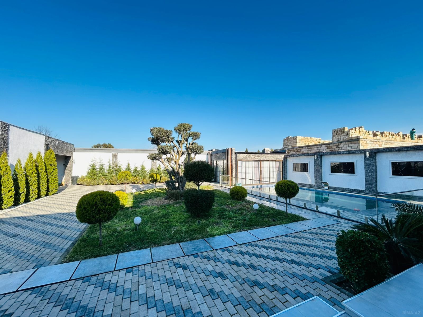 5 otaqlı həyət evi/bağ evi - Mərdəkan q. - 300 m² (3)