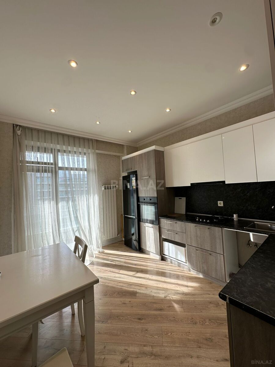 3 otaqlı yeni tikili - 8 Noyabr m. - 147 m² (9)