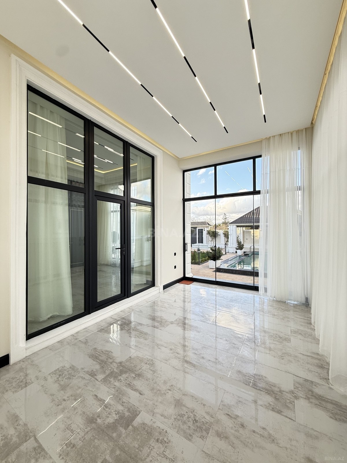 5-комн. дом/дача - пос. Мардакан - 250 м² (18)