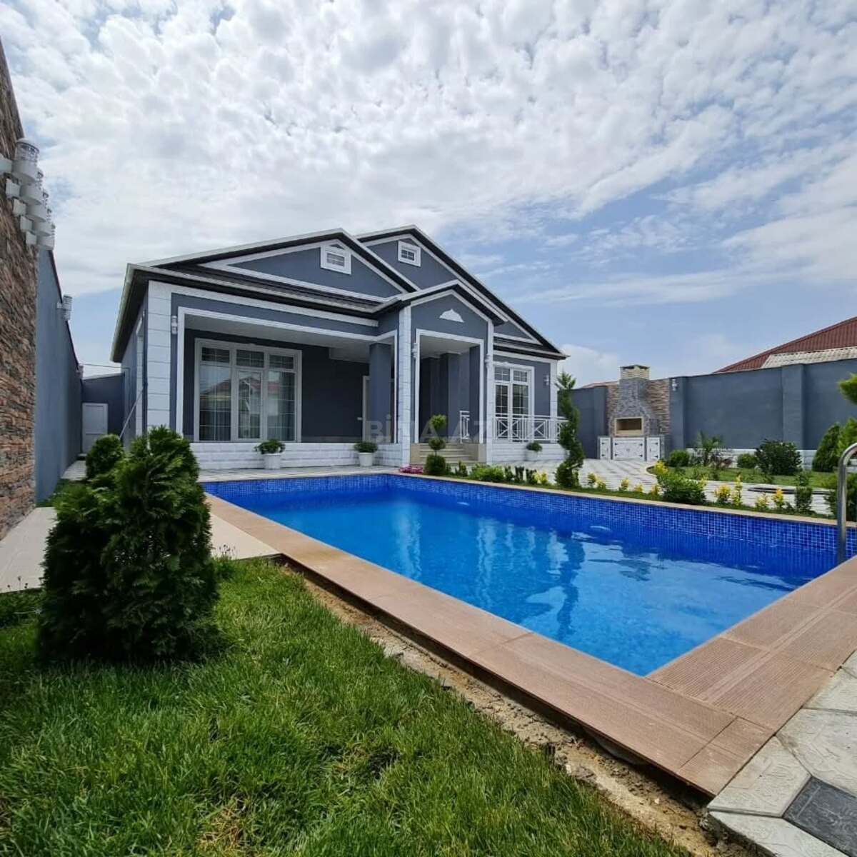 4-комн. дом/дача - пос. Мардакан - 220 м² (1)