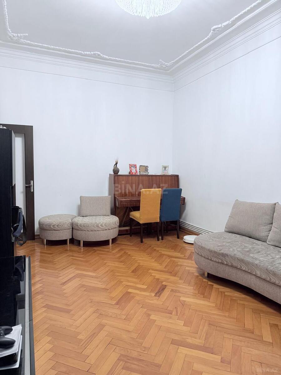 3 otaqlı köhnə tikili - Elmlər Akademiyası m. - 85 m² (2)