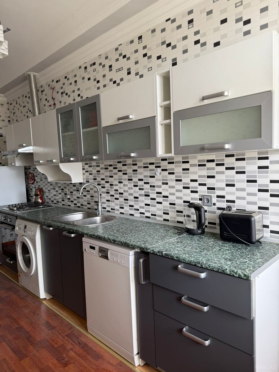 3 otaqlı yeni tikili - Elmlər Akademiyası m. - 130 m² (6)
