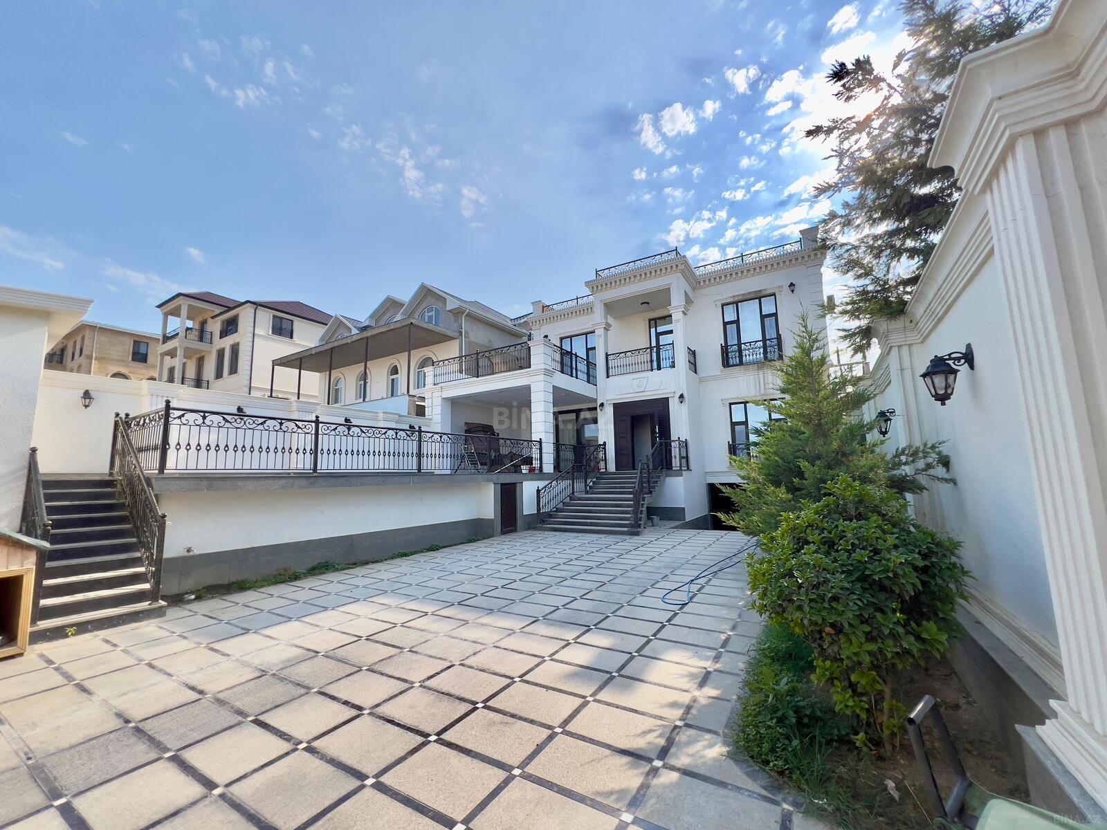 7 otaqlı həyət evi/bağ evi - Badamdar q. - 550 m² (2)