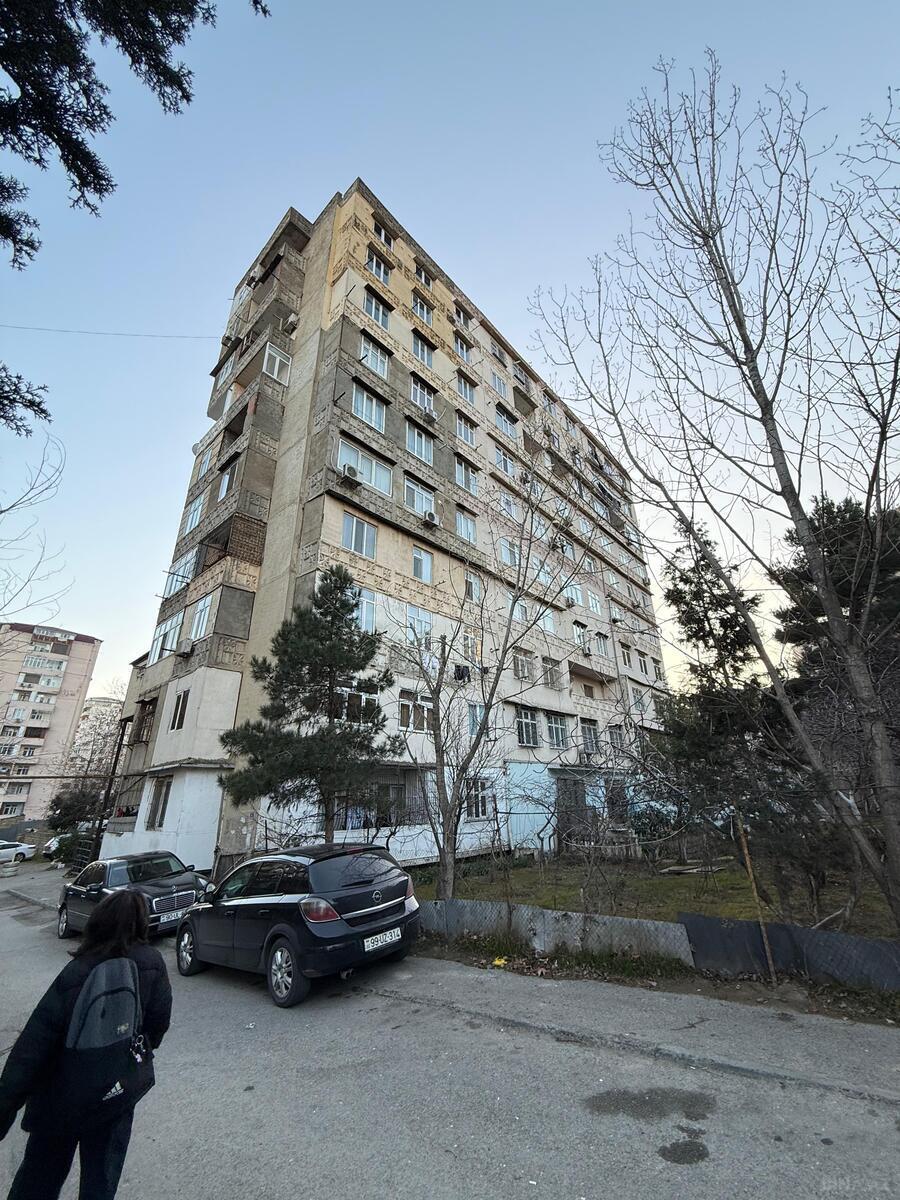 1 otaqlı köhnə tikili - İnşaatçılar m. - 45 m² (2)