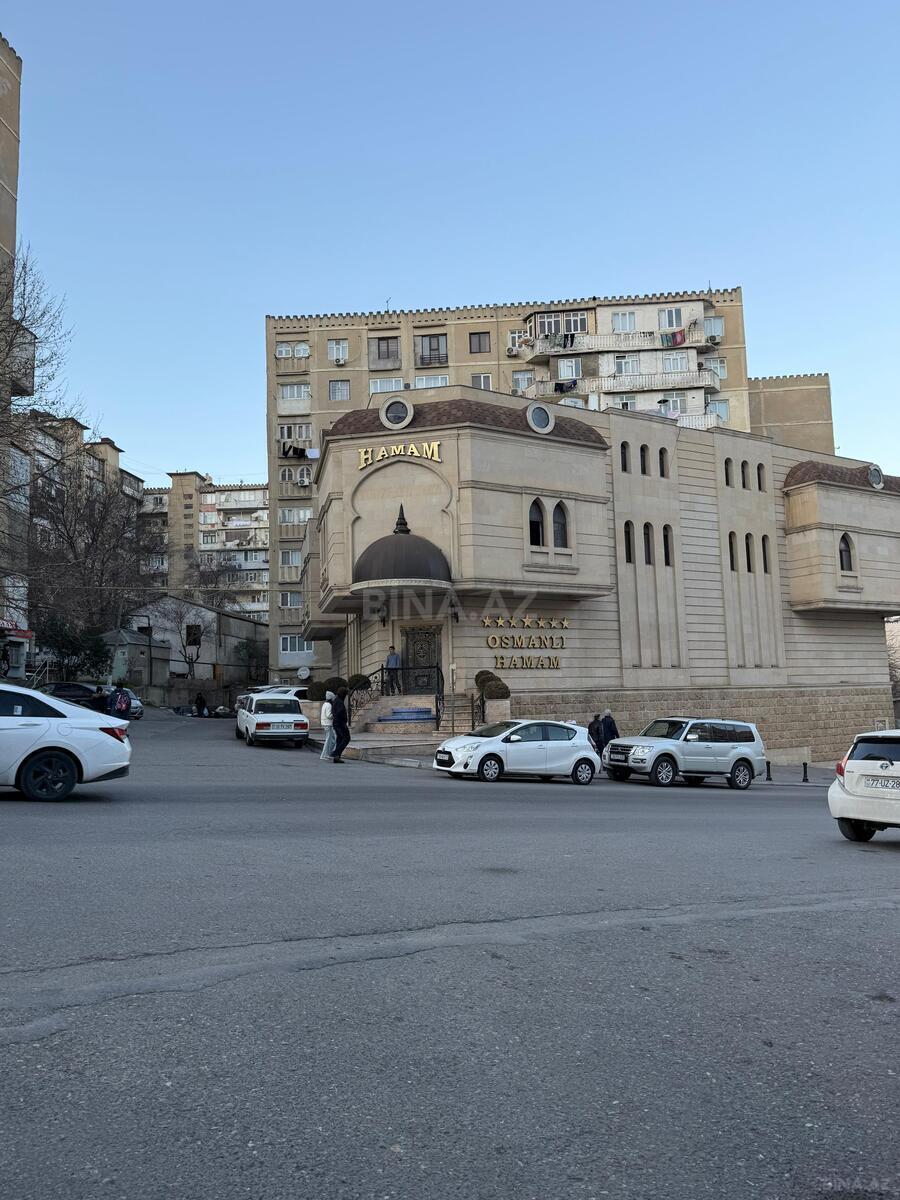 1 otaqlı köhnə tikili - İnşaatçılar m. - 45 m² (1)