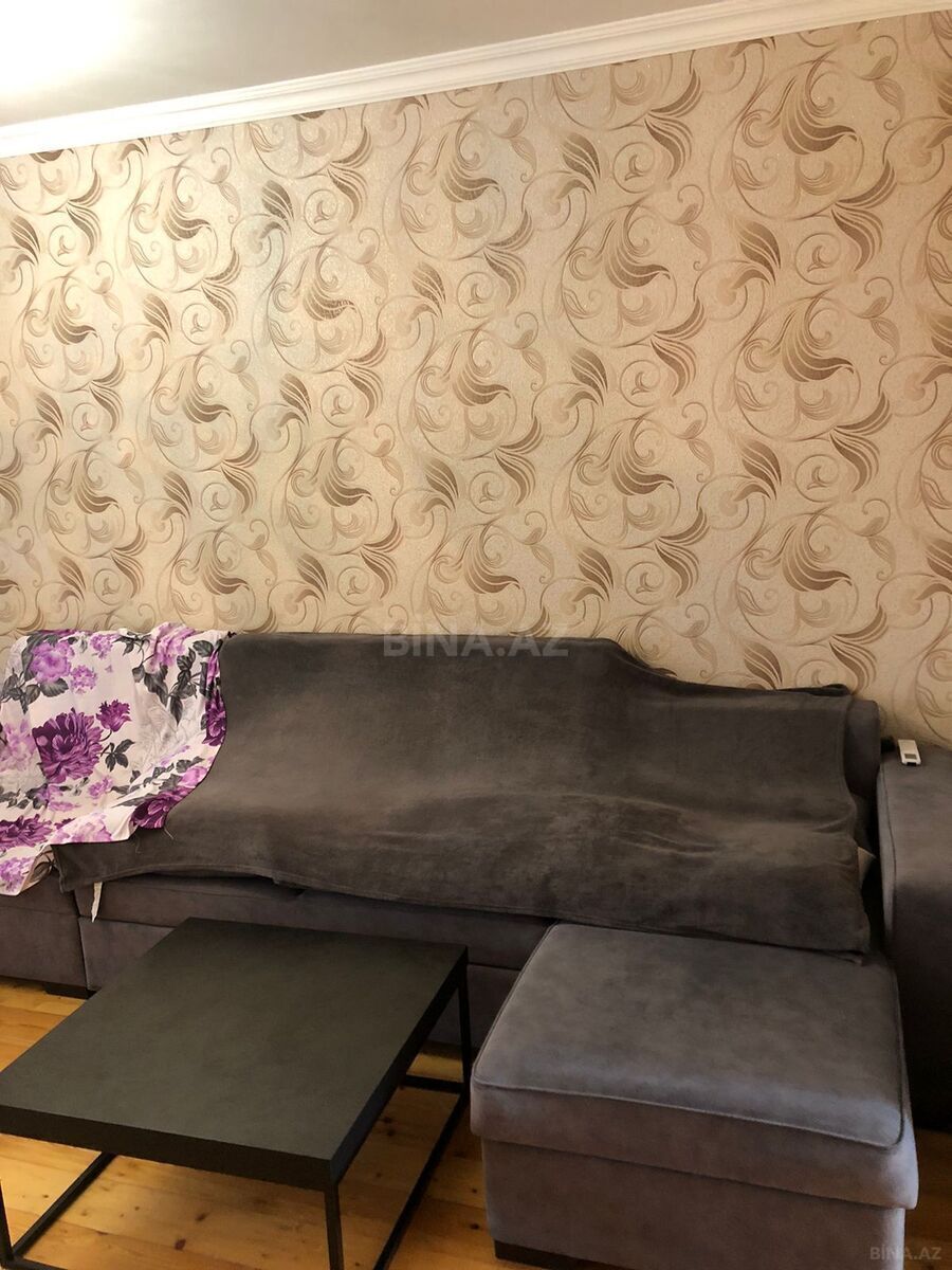 3 otaqlı köhnə tikili - 7-ci mikrorayon q. - 50 m² (2)